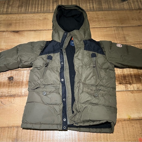 GAP Kids Olive and Black Puffer Jacket - Picture 1 of 12